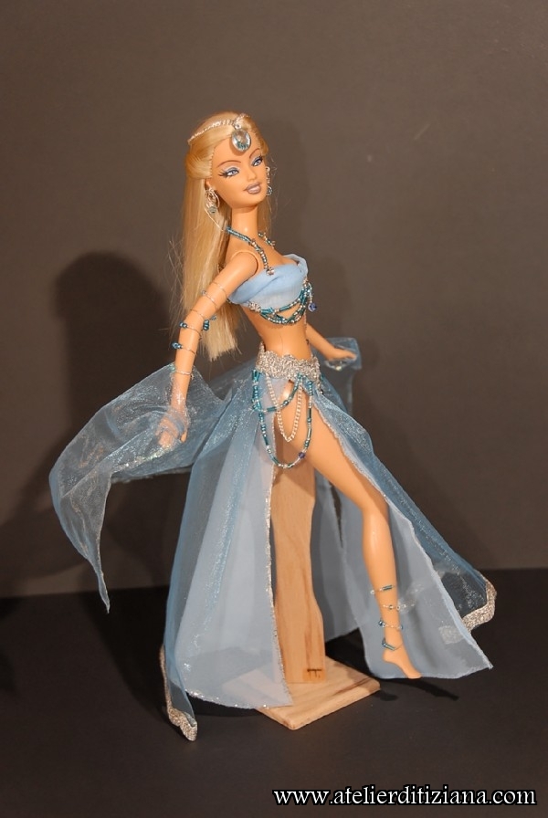 OOAK Barbie UNICA029 - Detail image