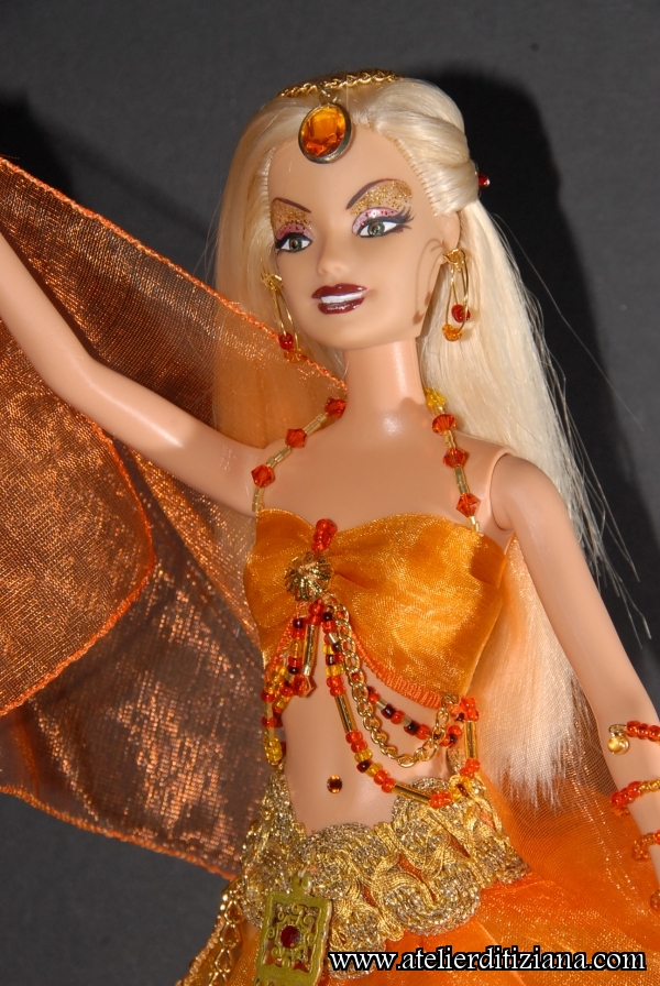 OOAK Barbie UNICA049 - Detail image
