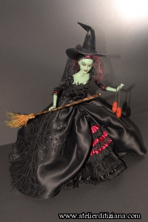 OOAK Barbie UNICA154 - Click for details