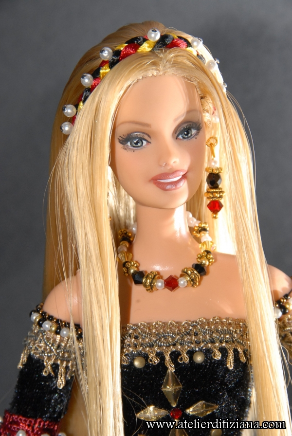 Barbie OOAK UNICA157 - Immagine di dettaglio